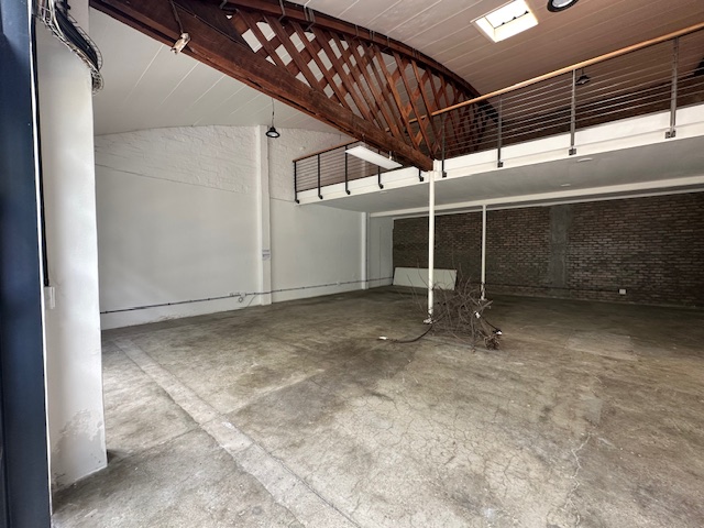 To Let commercial Property for Rent in Salt River Western Cape